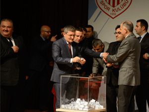 ŞAHİN: SPORU BİLİNÇLİ HALE GETİRMELİYİZ