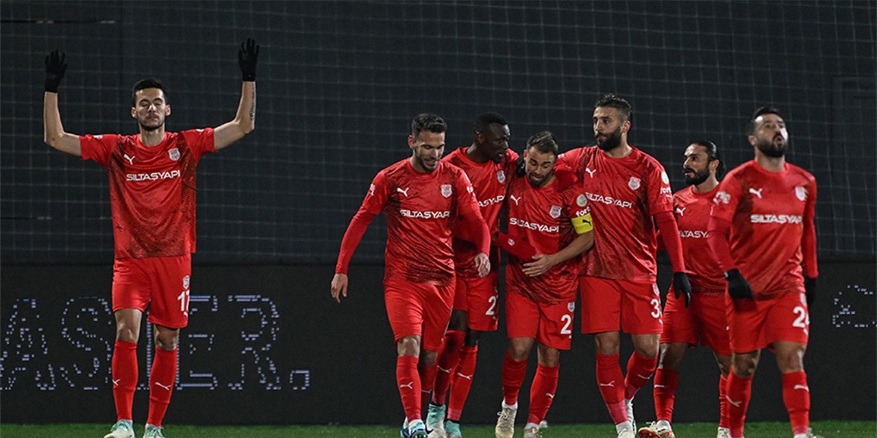 Siltaş Yapı Pendikspor: 1 - İstanbulspor: 0