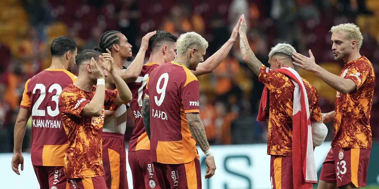 Galatasaray Evinde Fire Vermedi, Farkı Açtı . Galatasaray: 3 - TÜMOSAN Konyaspor: 1