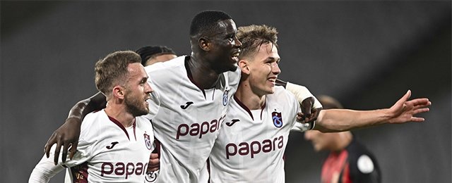 Trabzonspor’dan Gol Şovu: Karagümrük’ü 4-3’le Geçti