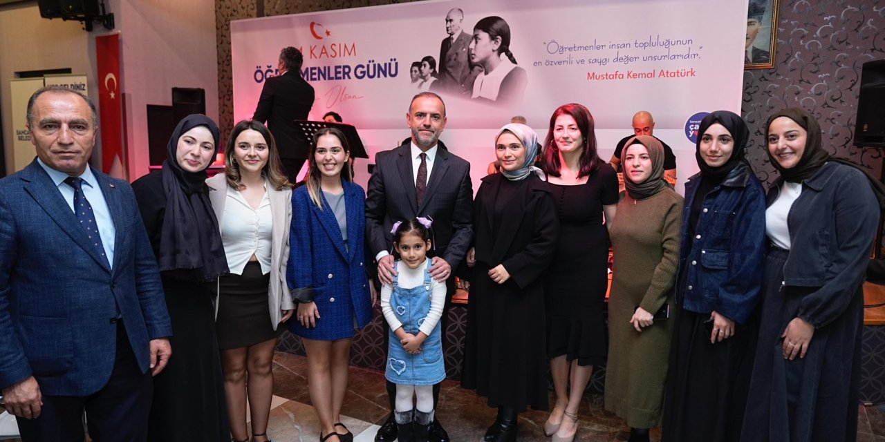 “Başkan Alper Yeğin, Öğretmenler Günü’nde Eğitim Neferleriyle Bir Araya Geldi”