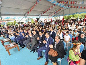 “BU FESTİVAL, ÇOCUKLARA VERDİĞİMİZ DEĞERİ GÖSTERİYOR.”