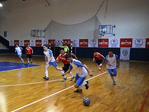 LİSELERARASI FUTSAL TURNUVASI  BAŞLADI