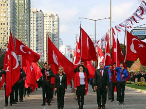 “BU TARİHİ GÜN, BİZİ BİZ YAPAN ORTAK DEĞERLERİMİZDİR”