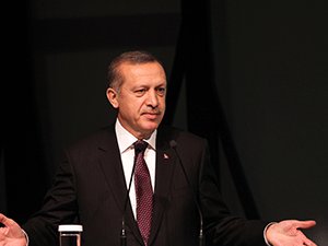 8 BAŞBAKAN DA YEMİN TÖRENİNDE