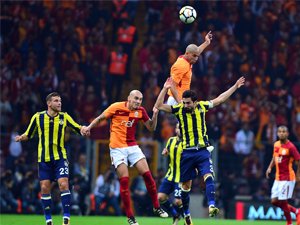 USTA KALEMLER DERBİYİ YORUMLADI