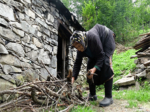 TRABZONLU ROBİNSON NİNE BELGESELDE