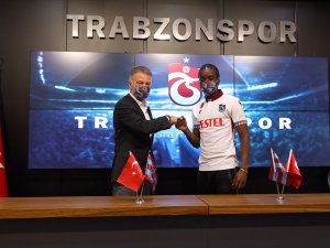 TRABZONSPOR  DİABATE İLE SÖZLEŞME İMZALADI