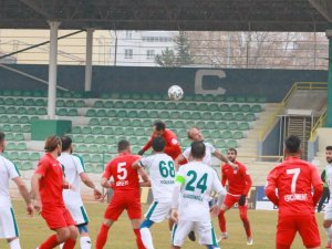 PENDİKSPOR’ ACI ÇEKİYOR