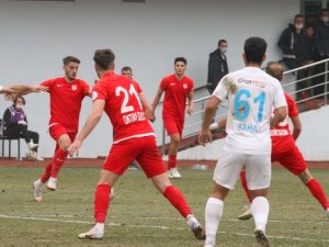 PENDİKSPOR  PAZARSPOR DEPLASMANINDAN  PUANLA DÖNDÜ