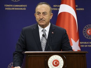 ÇAVUŞOĞLU: KIBRIS'TA İKİ DEVLETLİ ÇÖZÜMÜN OLMASI GEREKİYOR