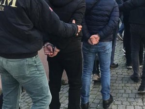 İzmir'de FETÖ'nün TSK yapılanmasına ağır darbe