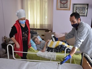 Tuzla’da Bakıma Muhtaç Hastalara özel hizmet