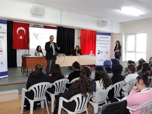 SINAV VE MESLEK SEÇİMİ KAYGISI”SEMİNERLERİ BAŞLADI