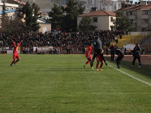 PENDİKSPOR'DA YÜZLER GÜLÜYOR.