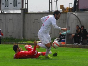 ÜMRANİYESPOR'UN UMUTLARINI BAYRAMPAŞA BiTiRDi