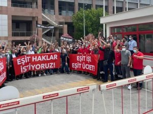 İzmir'de metro ve tramvay  çalışanları eylem başlattı