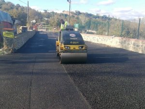 Pendik’te Köyler bölgesine 15 bin ton asfalt