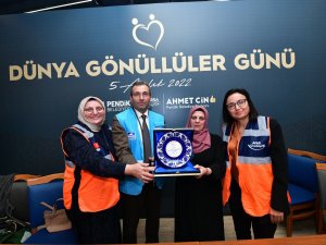 Gönüllülük için bir araya geldiler