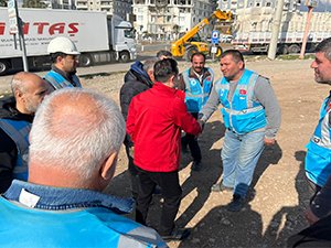 Başkan Şadi Yazıcı: Kalıcı konutlar yapılana kadar Hatay'a hizmet sunacağız