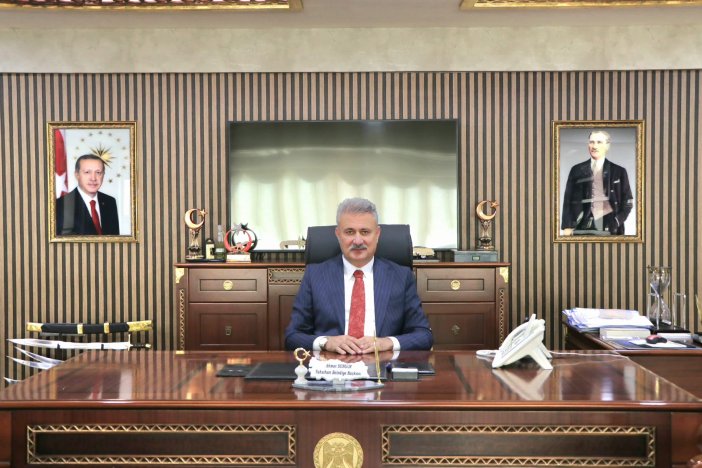 ahmet-sungur.jpeg